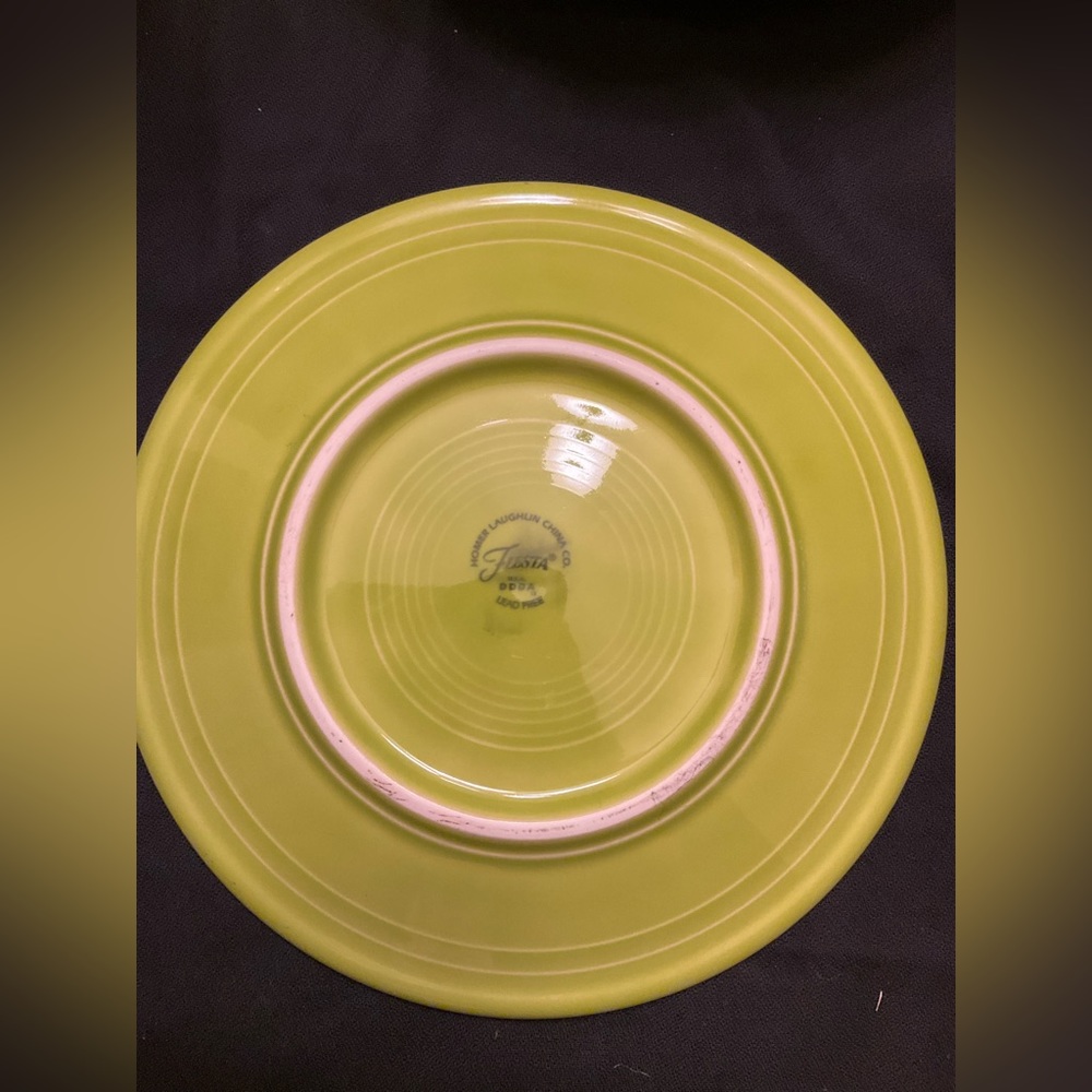 Plate - Picture 2 of 3